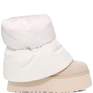 UGG MINI DIPPER PUFFER BOOTS: Women's White and Tan Winter